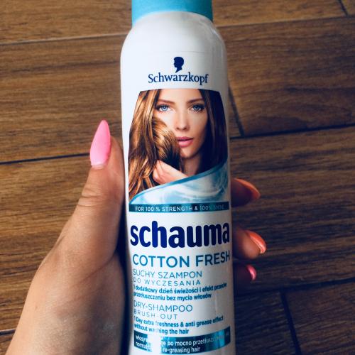 suchy szampon schauma rossmann