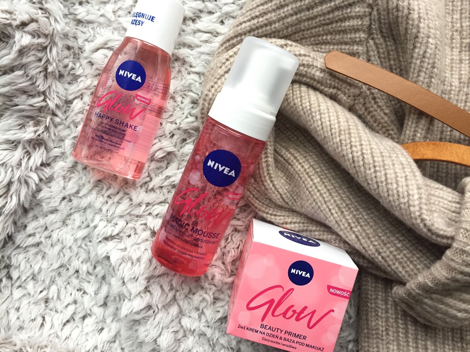 pianka do mycia twarzy nivea glow